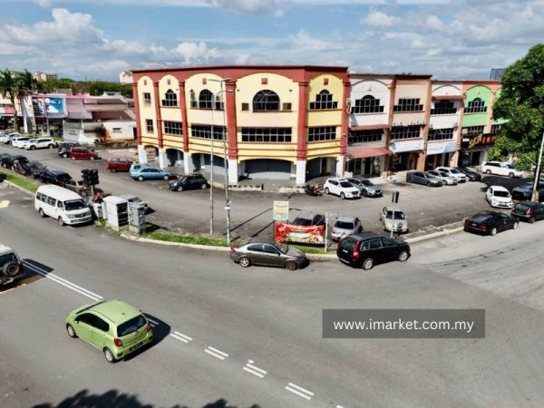 3 Storey Shoplot [freehold] [corner Lot], Pusat Perdagangan Seri Kembangan Psk, Selangor