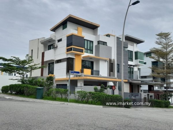 Sunville Residence Sg Long Kajang 3 Storey Semi-D for Sale